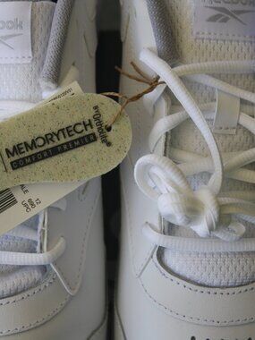 Men's Size 13W Reebok Sneakers